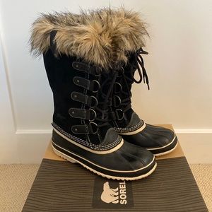 Sorel Black waterproof, Joan of arctic rain and snow boots, size 9 like new